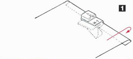 Guide pied pose dentelle, ruban application H1 etape 1 mise en place sur le tissu.jpg