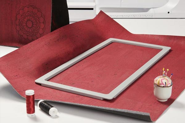 Cadre de broderie magnétique à bordure moyenne 165x400mm Bernina