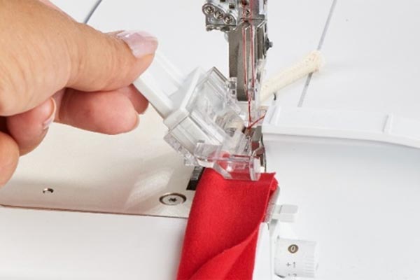 Pied pour passepoils XL Bernina