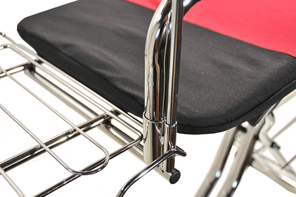 Housse pour table de repassage avec tissu ignifuge