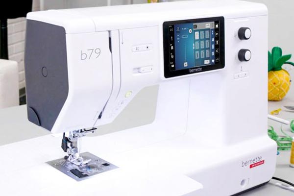 Luminosité et espace pour une couture rapide et précise - Bernette 79