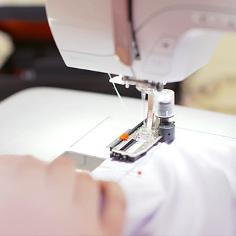 Pied boutonnière - Machine à coudre Bernina B325 Série 3