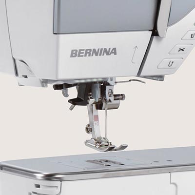 Fonctionnalités automatisées - Bernina 735