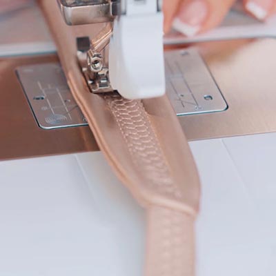 Sélection et enregistrement des points - Bernina 735