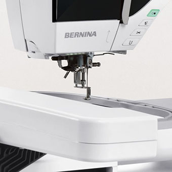 Machine à coudre et à Broder Bernina 790 - Bras libre extra long pour les grandes idées