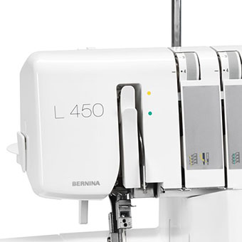 Surjeteuse Bernina L 450 - Enfilage simple