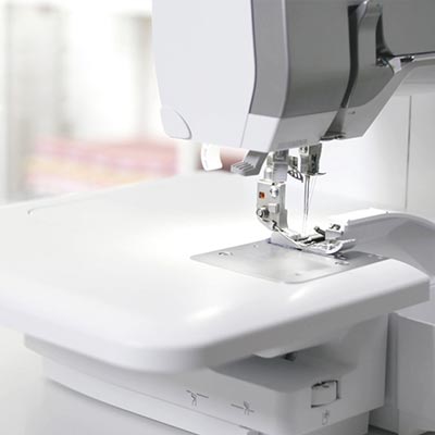 Vaste espace de couture - Bernina L850