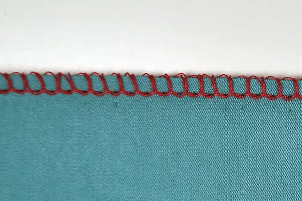 Point de surjet 2,8 mm à 2 fils - Surjeteuse Brother Airflow 3000