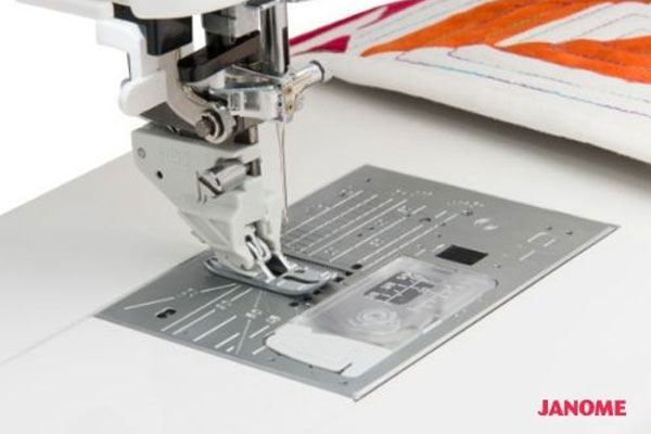 Plaque à aiguille pro., pied HP et HP2 - Janome Continental M17