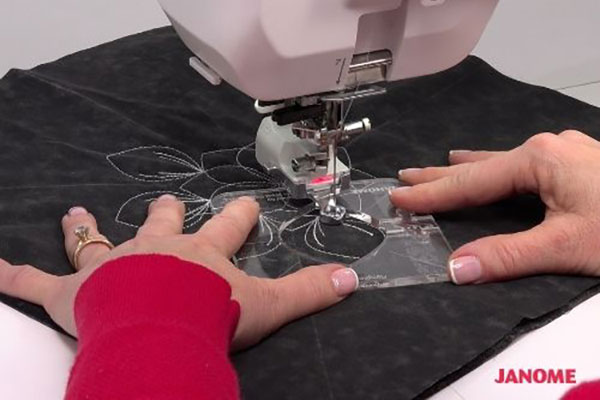 Couture à la règle - Janome Continental M17