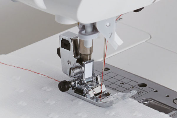 Couture sur du tissu fin avec la Juki HZL-NX7