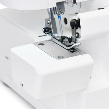 Eclairage LED de la surjeteuse Singer Elite SE017