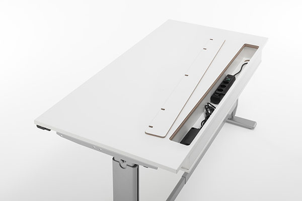 Bloc multiprises avec cache pour meube E-table office RMF