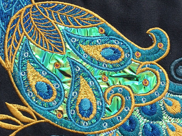 Réalisation d'une broderie avec du Mylar