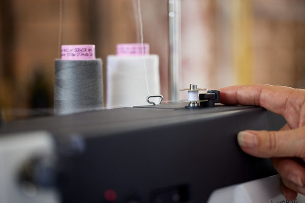 Embobinage canette - Machine à coudre Bernette 08 Straight Stitch