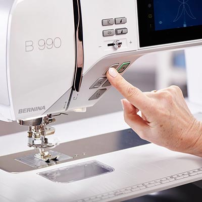 Enfileur automatique de la Bernina 990