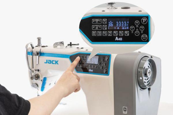 Couture de haute précision - Machine à coudre industrielle zigzag Jack A4B-A-C