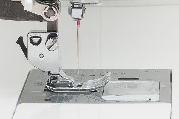 SFS-I de la Janome Continental M8