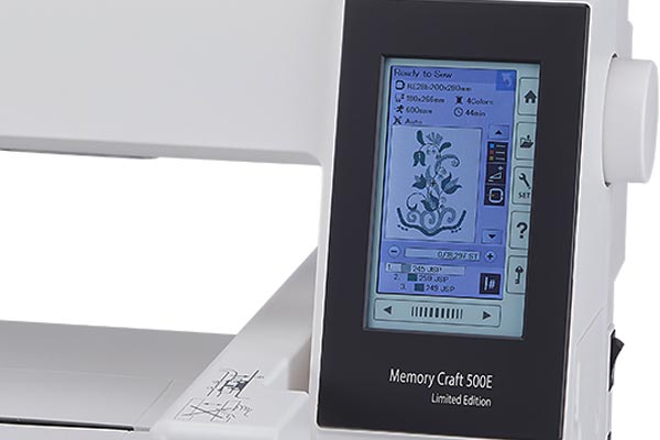 160 motifs de broderie - 6 lettrages - Janome MC500E Limited Edition