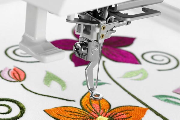 Broderie avec la Janome MC500E Limited Edition