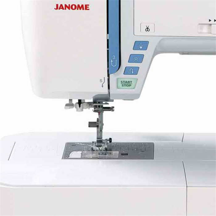 Ets Stecker JANOME Skyline S5 + table