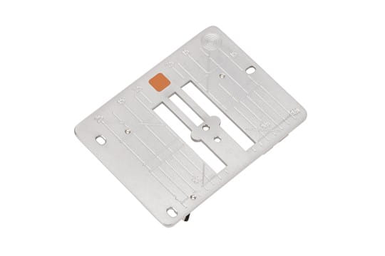 Plaque d’aiguille pour point droit et CutWork avec capteur Bernina