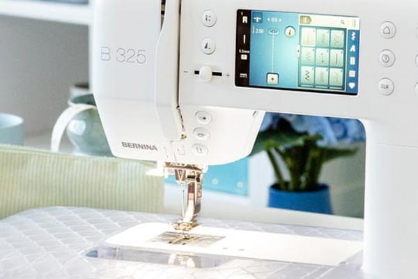 Eclairage LED de la machine à coudre Bernina 325 Gen2