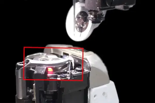 Détection de fin de canette de la machine à coudre industrielle JACK S7
