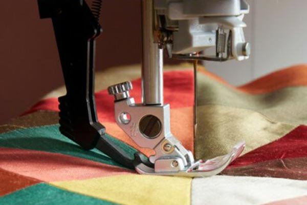 Système Original IDT de la Pfaff Creative Elevate 680