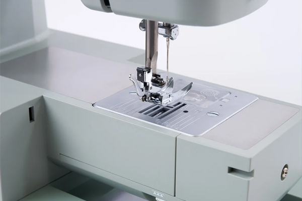 Griffes d’entraînement escamotables de la Singer Heavy Duty 4523
