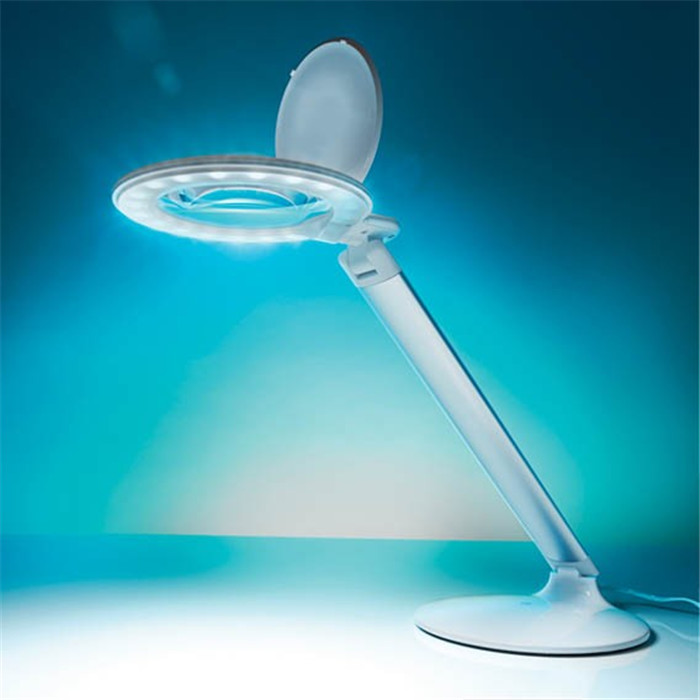 Lampe loupe de table Halo Daylight