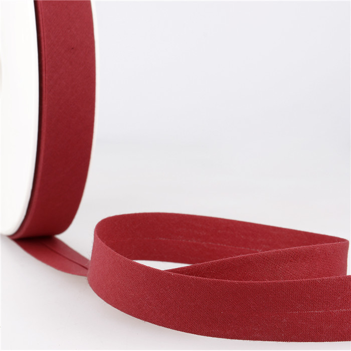 Biais étroit 20mm bordeaux au mètre Biais étroit 20mm bordeaux au mètre