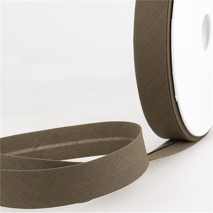 Biais étroit 20mm vert chasseur 058 au mètre Biais étroit 20mm vert chasseur 058 au mètre