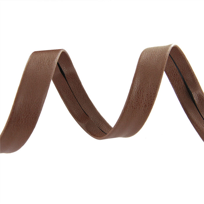 Biais simili cuir brun 20mm au mètre Biais simili cuir brun 20mm au mètre