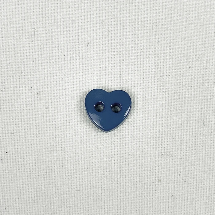 Bouton 12mm forme de coeur bleu foncé uni Bouton 12mm forme de coeur bleu foncé uni