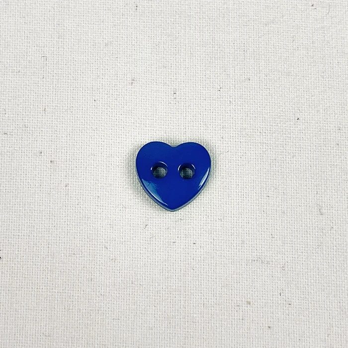 Bouton 12mm forme de coeur bleu uni Bouton 12mm forme de coeur bleu uni