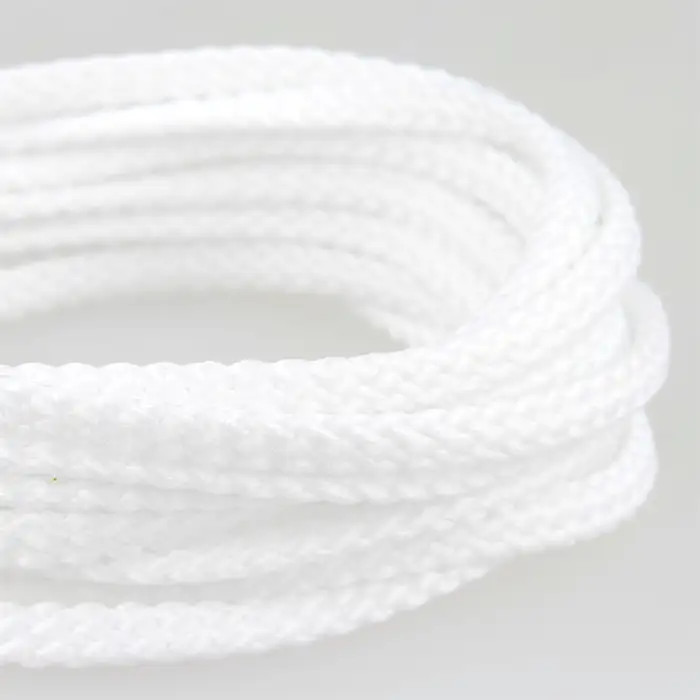 Cordon 5mm en polyester - Blanc au mètre Cordon 5mm en polyester - Blanc au mètre