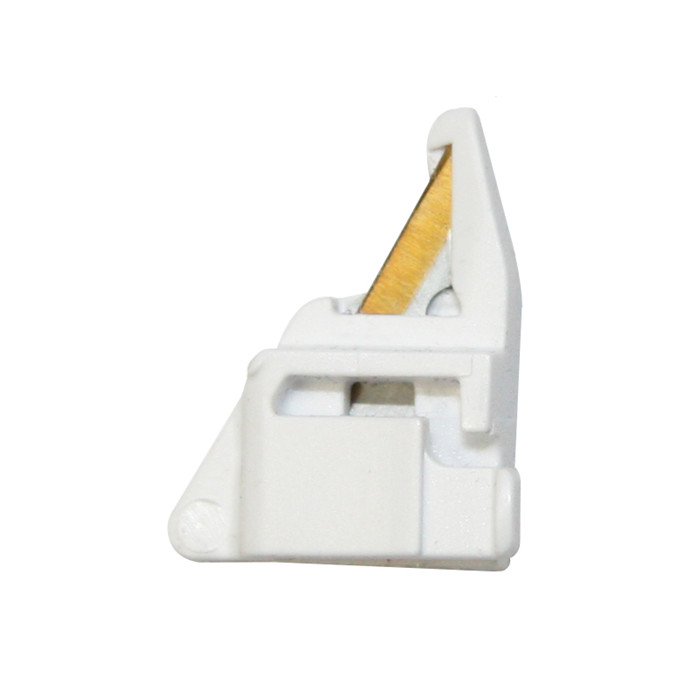 Coupe fil capot canette Bernina Coupe fil capot canette Bernina