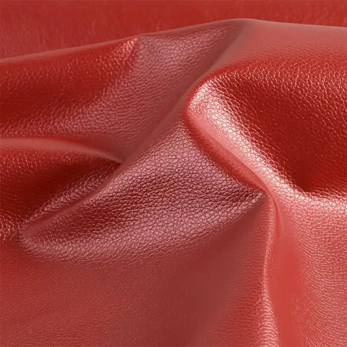 Coupon simili cuir nacré Rouge 50x140 cm Coupon simili cuir nacré Rouge 50x140 cm