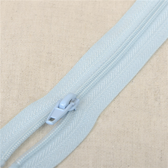 Fermeture sport séparable maille spirale fine 30 cm Fermeture sport séparable maille spirale fine 30 cm