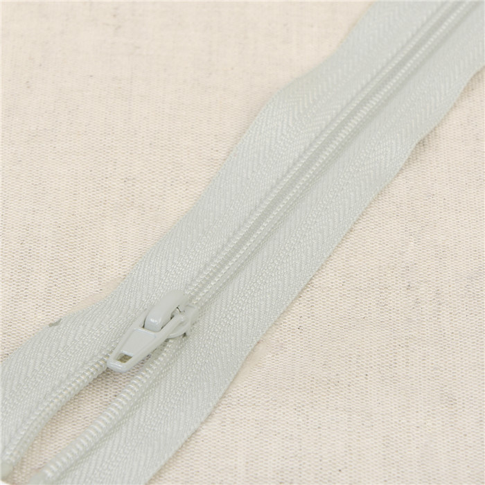 Fermeture sport séparable maille spirale fine 30 cm Fermeture sport séparable maille spirale fine 30 cm