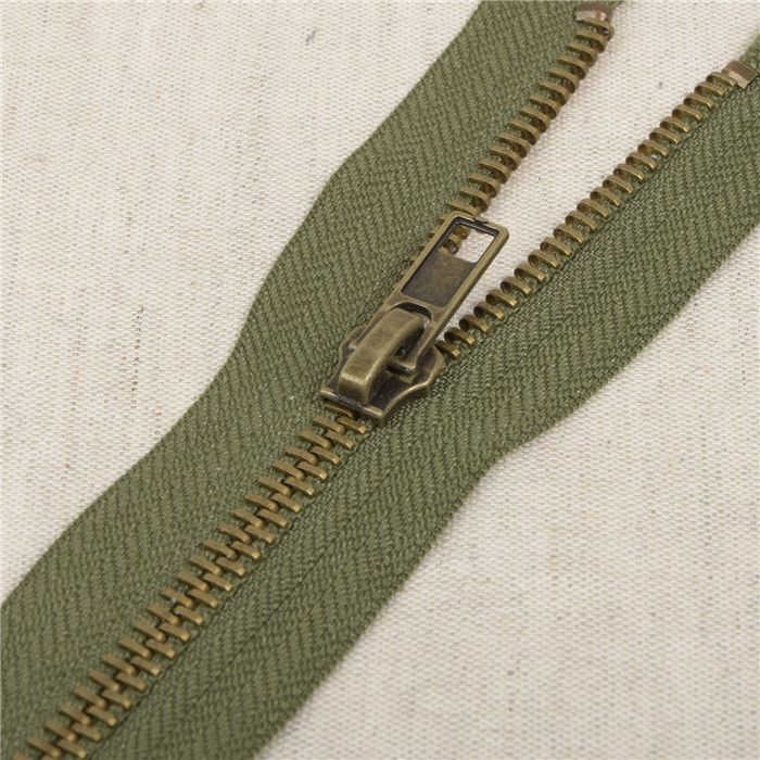 FG séparable métal anorak 75 cm FG séparable métal anorak 75 cm