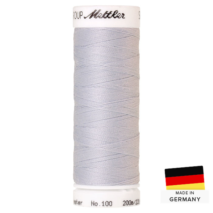 Fil à coudre Mettler Seralon Polyester 200m 0036 bleu fumée Fil à coudre Mettler Seralon Polyester 200m 0036 bleu fumée