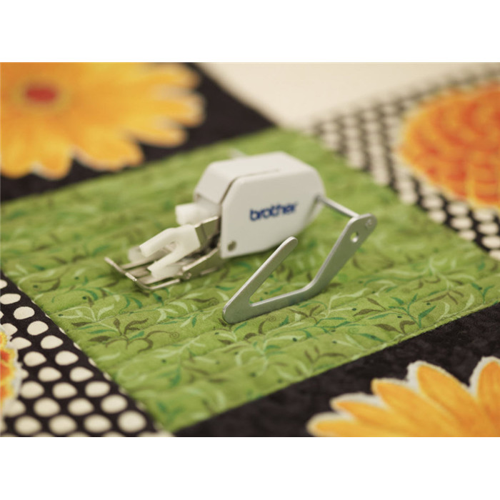 Guide couture, matelassage pied droit F016N Guide couture, matelassage pied droit F016N