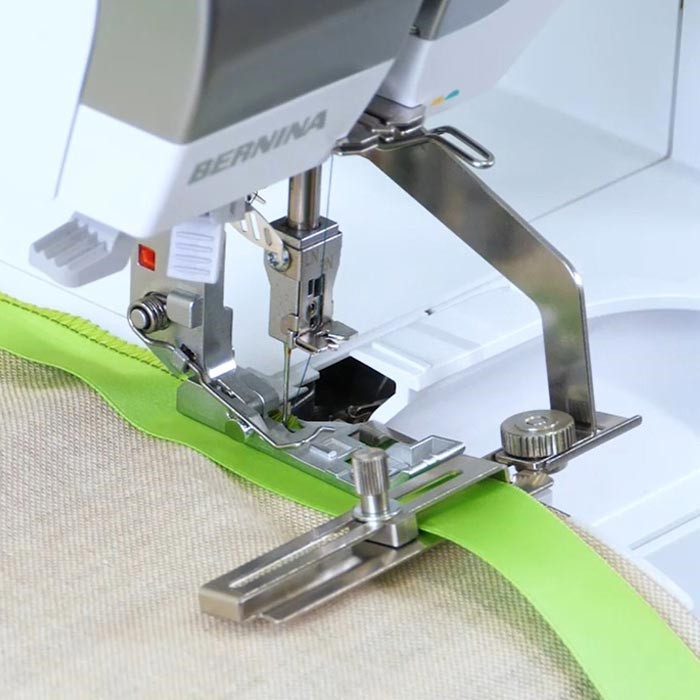 Guide-ruban réglable 10 à 60mm Bernina Guide-ruban réglable 10 à 60mm Bernina