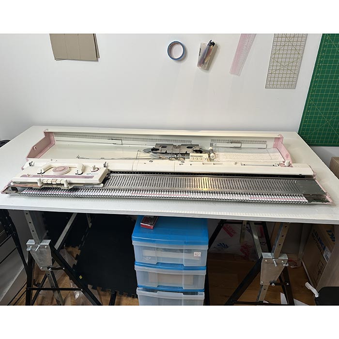 Machine à tricoter Novaknit KH-260 - Occasion Machine à tricoter Novaknit KH-260 - Occasion