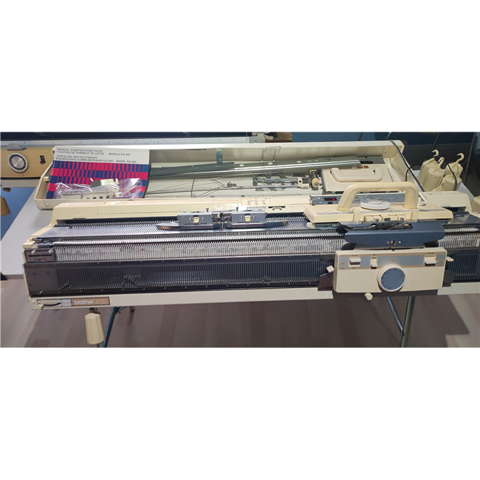 OCCASION - Brother KH900 + Double fonture OCCASION - Brother KH900 + Double fonture