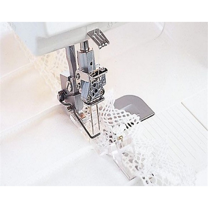 Pied pose dentelle, ruban Pied pose dentelle, ruban