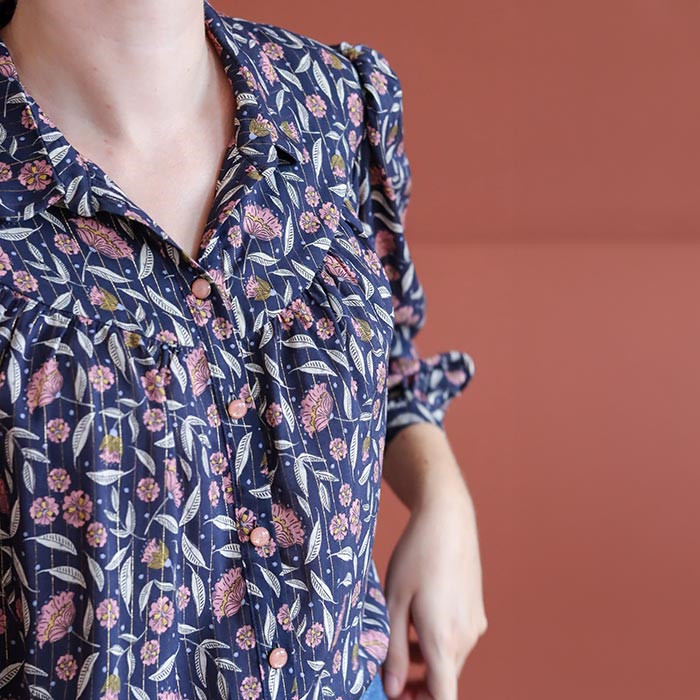 Tissu viscose lurex "Folklore" 137cm par 50cm Lise Tailor Tissu viscose lurex "Folklore" 137cm par 50cm Lise Tailor